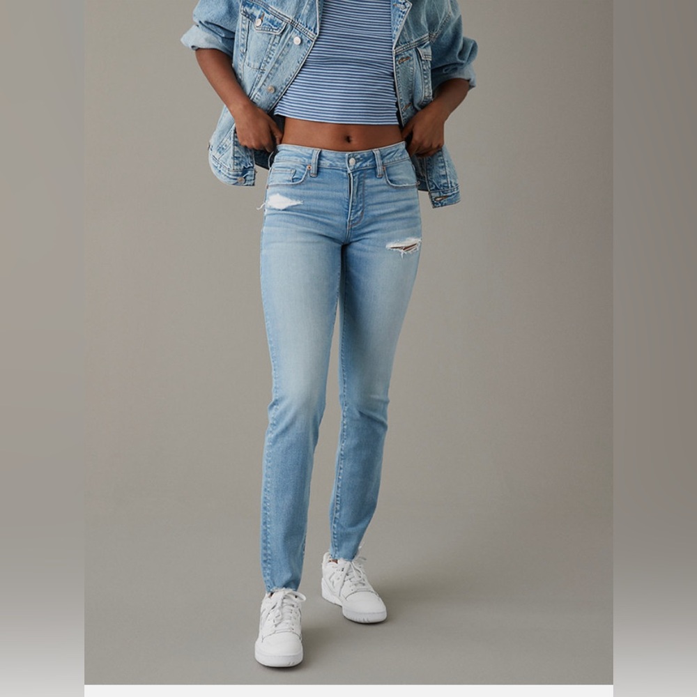 American Eagle Jeans Size 8 Regular like new condition